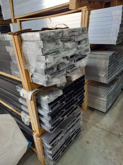 360cm Montageprofil 5.95E/meter -  Schwarz Aluminium